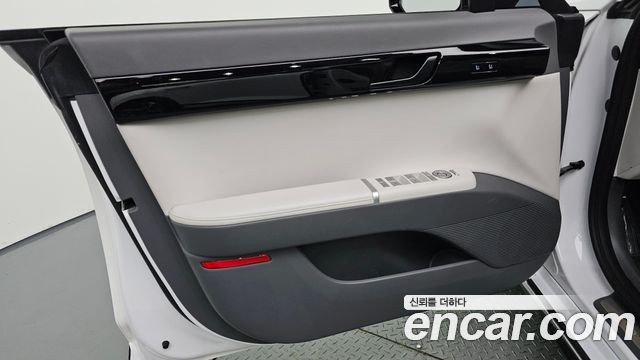 Hyundai Grandeur Hybrid (GN7) Exclusive 2023 — фото 24