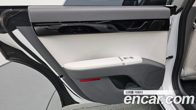 Hyundai Grandeur Hybrid (GN7) Exclusive 2023 — фото 25
