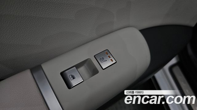 Hyundai Grandeur Hybrid (GN7) Exclusive 2023 — фото 30