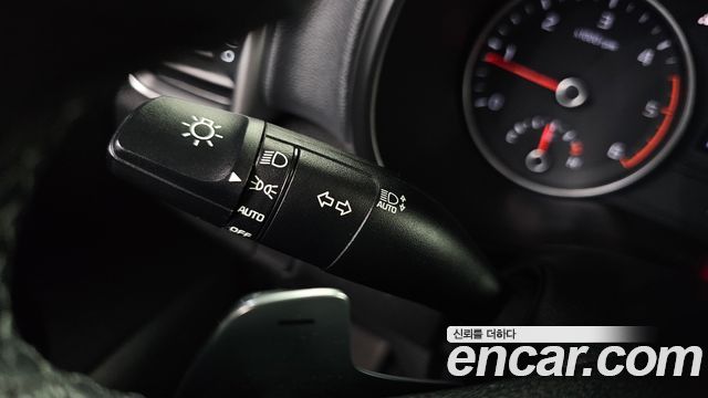 Kia Sportage The Bold Diesel 2.0 4WD Luxury 2019 — фото 14
