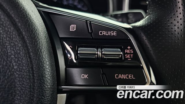 Kia Sportage The Bold Diesel 2.0 4WD Luxury 2019 — фото 16