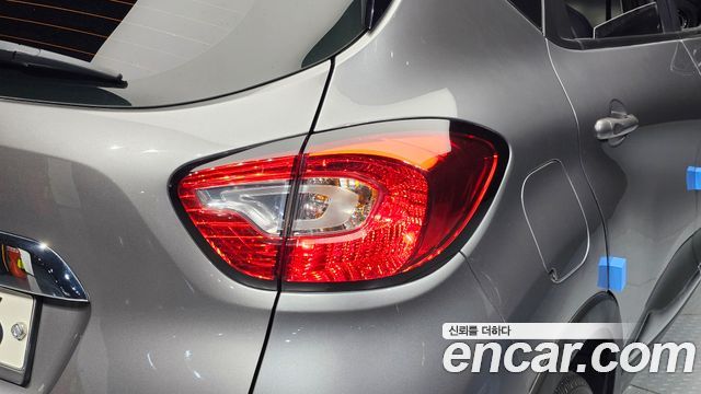 Renault Korea QM3 LE 2016 — фото 23