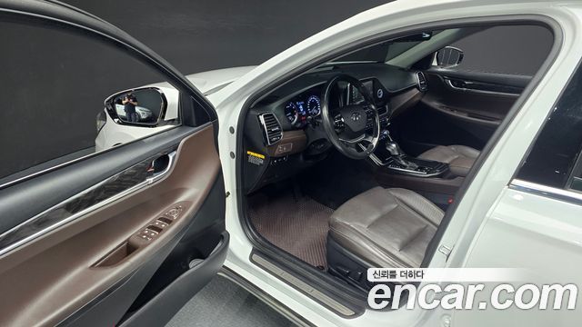 Hyundai Grandeur (IG) 3.0 LPi Modern (Rental Car) 2018 — фото 11