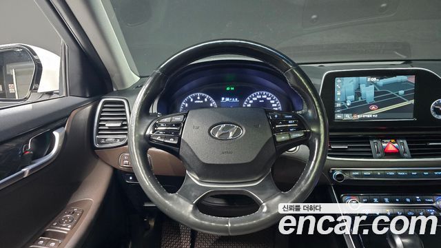 Hyundai Grandeur (IG) 3.0 LPi Modern (Rental Car) 2018 — фото 13