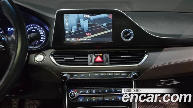 Hyundai Grandeur (IG) 3.0 LPi Modern (Rental Car) 2018 — фото 15
