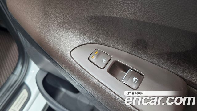 Hyundai Grandeur (IG) 3.0 LPi Modern (Rental Car) 2018 — фото 18