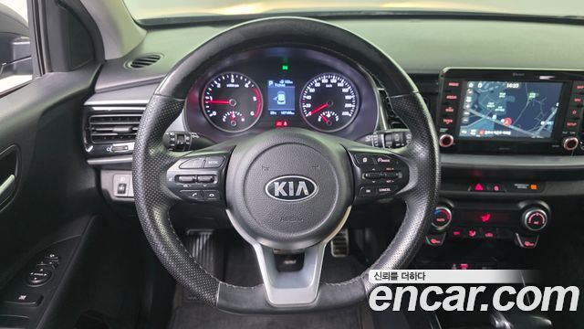 Kia Stonic Diesel 1.6 Prestige 2018 — фото 13