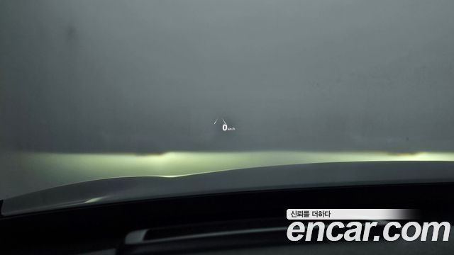 Genesis EQ900 3.8 GDI AWD Prestige 2017 — фото 18