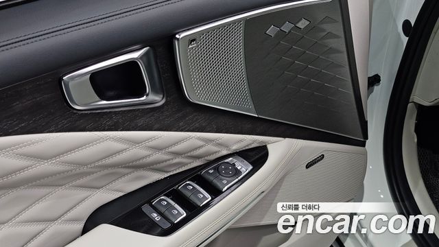 Kia K8 Hybrid Signature 2022 — фото 22