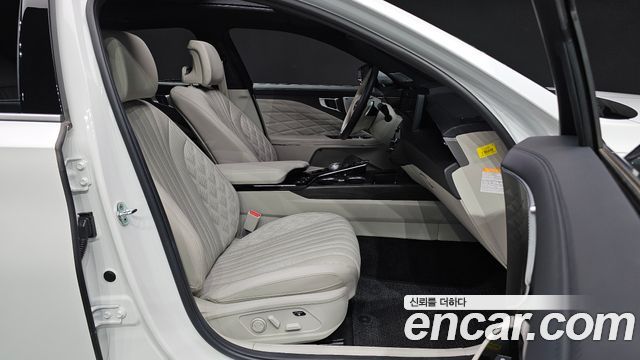 Kia K8 Hybrid Signature 2022 — фото 32