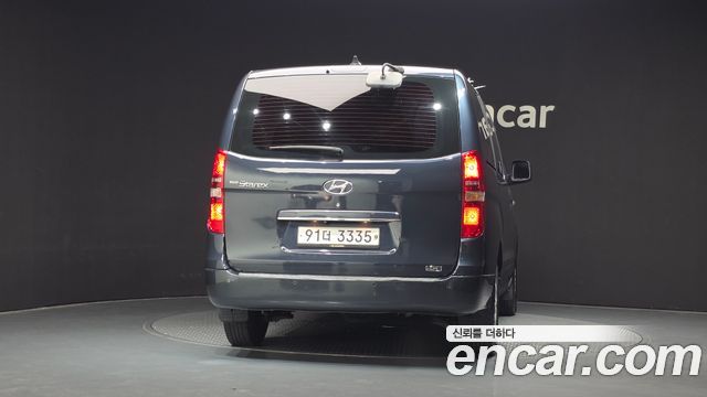 Hyundai Grand Starex Van 3-Seater LPi Smart 2018 — фото 4