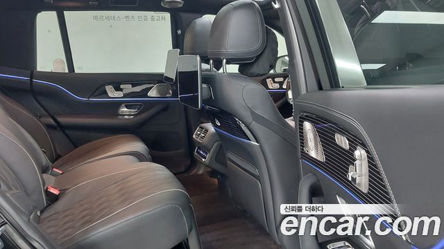 Mercedes-Benz GLS-Class (X167) Maybach GLS600 4MATIC 2025 — фото 10