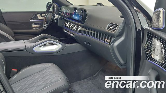 Mercedes-Benz GLS-Class (X167) Maybach GLS600 4MATIC 2025 — фото 17