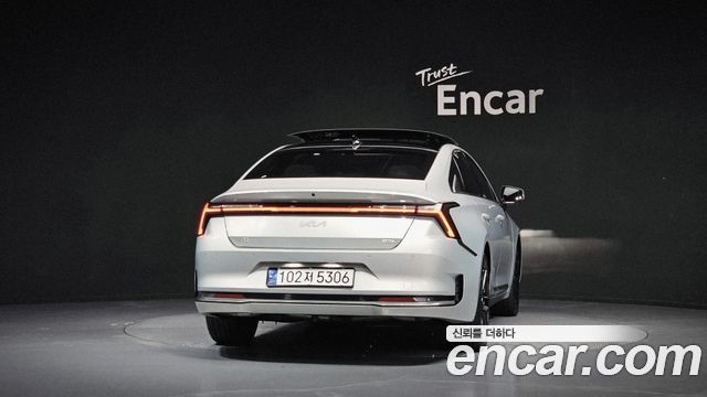 Kia K8 Hybrid Signature 2025 — фото 4