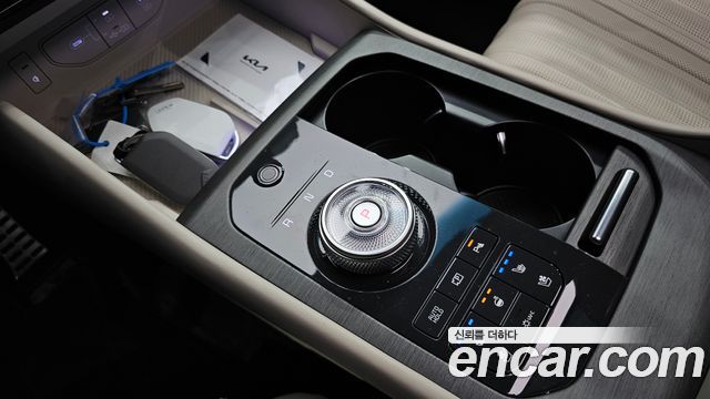 Kia K8 Hybrid Signature 2025 — фото 9