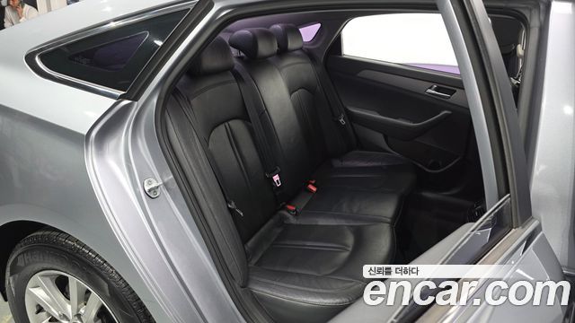 Hyundai Sonata (LF) LPI Premium 2016 — фото 12