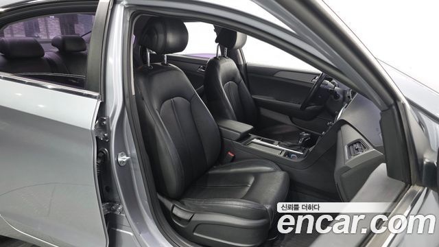 Hyundai Sonata (LF) LPI Premium 2016 — фото 26