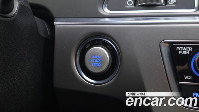 Hyundai Sonata (LF) LPI Premium 2016 — фото 29