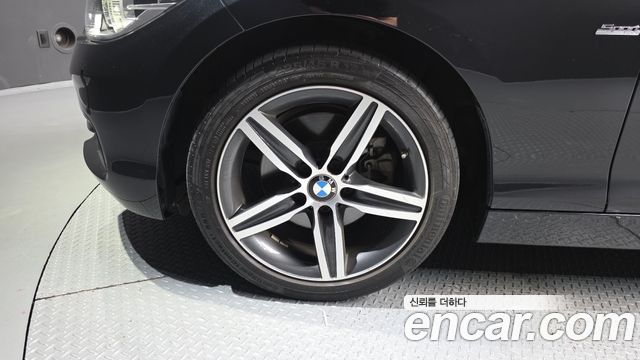 BMW 1 Series (F20) 118d Sport 5Door 2018 — фото 5