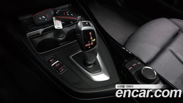 BMW 1 Series (F20) 118d Sport 5Door 2018 — фото 9