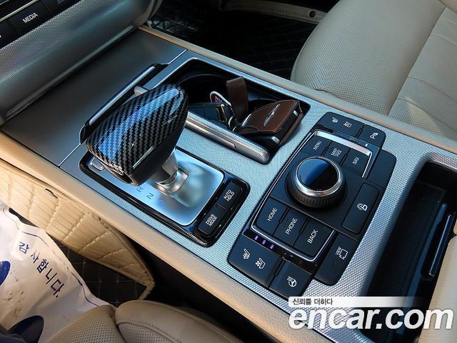 Genesis G80 3.3 GDI AWD Premium Luxury 2017 — фото 15