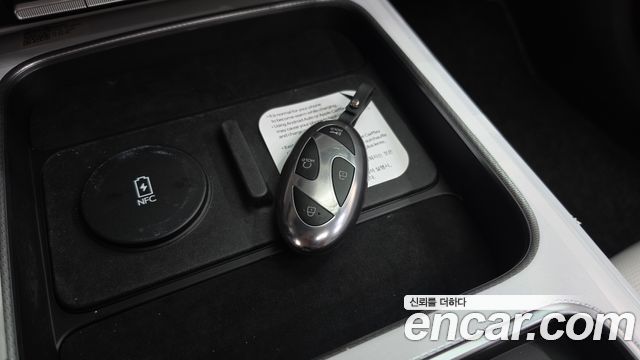 Hyundai Grandeur (GN7) 2.5 Gasoline  2WD Premium 2027 — фото 15