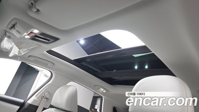 Hyundai Grandeur (GN7) 2.5 Gasoline  2WD Premium 2027 — фото 17