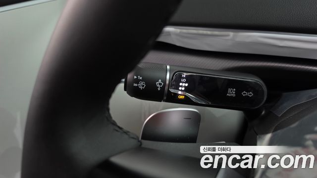 Hyundai Grandeur (GN7) 2.5 Gasoline  2WD Premium 2027 — фото 29