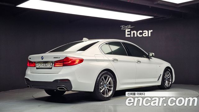 BMW 5 Series (G30) 520d xDrive M Sport Package 2018 — фото 2