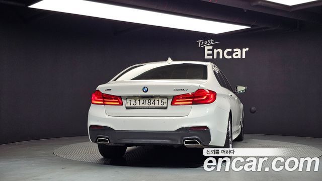 BMW 5 Series (G30) 520d xDrive M Sport Package 2018 — фото 4