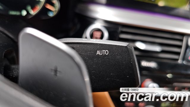 BMW 5 Series (G30) 520d xDrive M Sport Package 2018 — фото 30
