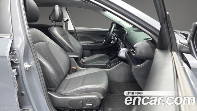 Hyundai Kona (SX2) Gasoline 1.6 Turbo 4WD Inspiration 2025 — фото 11