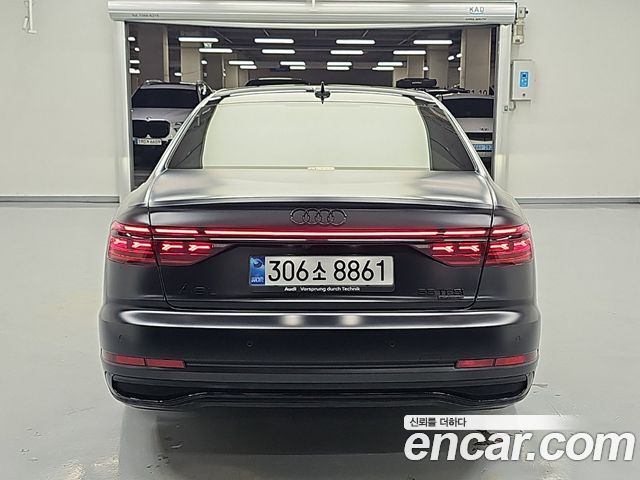 Audi A8 (D5) 55 TFSI Quattro Premium LWB 2023 — фото 4