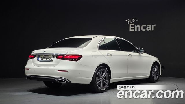 Mercedes-Benz E-Class (W213) E250 Avantgarde 2023 — фото 2