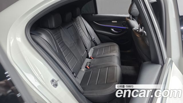 Mercedes-Benz E-Class (W213) E250 Avantgarde 2023 — фото 11