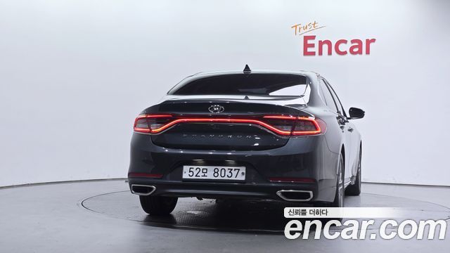 Hyundai Grandeur (IG) 2.4 Premium 2018 — фото 4