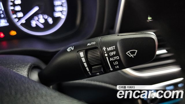Hyundai Grandeur (IG) 2.4 Premium 2018 — фото 18