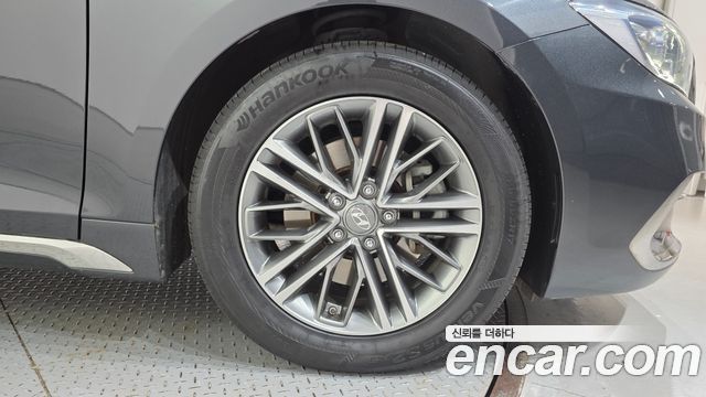 Hyundai Grandeur (IG) 2.4 Premium 2018 — фото 21