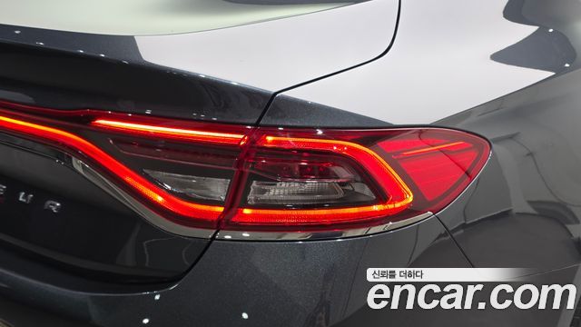Hyundai Grandeur (IG) 2.4 Premium 2018 — фото 23