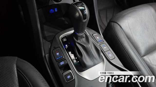 Hyundai Maxcruise Gas 3.3 4WD Exclusive 2017 — фото 9