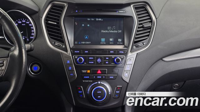 Hyundai Maxcruise Gas 3.3 4WD Exclusive 2017 — фото 14