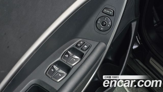 Hyundai Maxcruise Gas 3.3 4WD Exclusive 2017 — фото 28