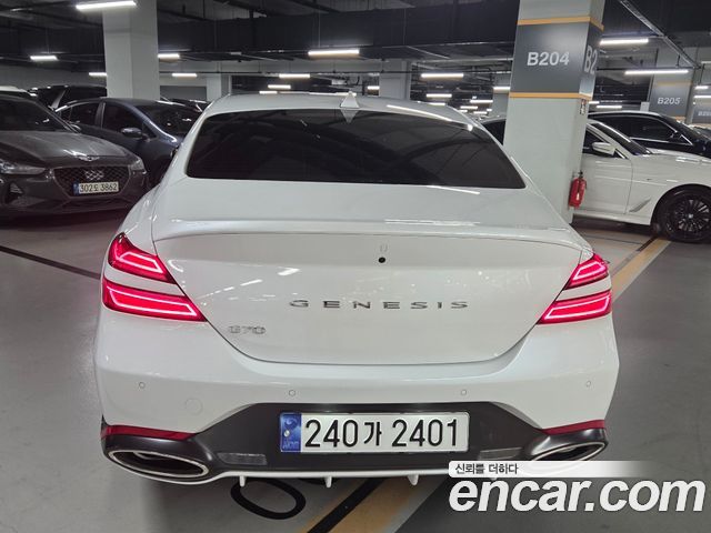 Genesis G70 Gasoline 2.5T 2WD 2024 — фото 2