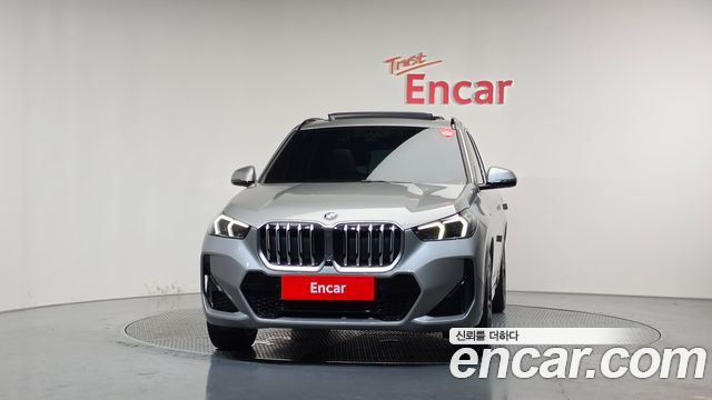 BMW X1 (U11) sDrive 20i M Sport 2023 — фото 3