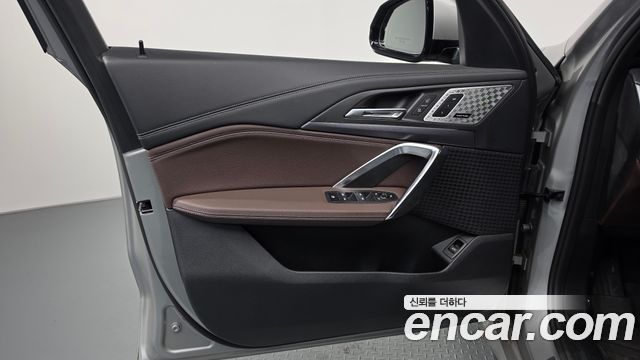 BMW X1 (U11) sDrive 20i M Sport 2023 — фото 24