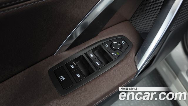 BMW X1 (U11) sDrive 20i M Sport 2023 — фото 41