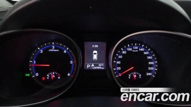 Hyundai Santa Fe (DM) Diesel(e-VGT) 2.0 2WD Premium 2013 — фото 8