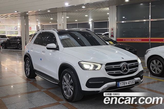 Mercedes-Benz GLE-Class (W167) GLE300d 4MATIC