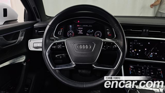 Audi A6 (C8) 40 TDI Premium 2023 — фото 13