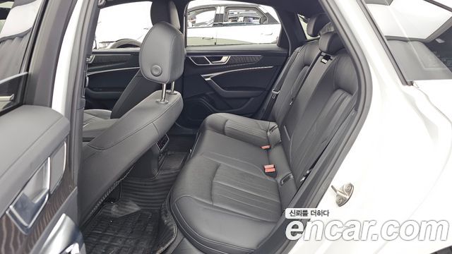 Audi A6 (C8) 40 TDI Premium 2023 — фото 26